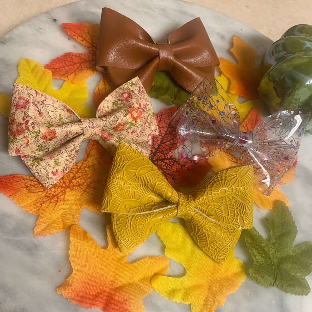 Bows alligator clips